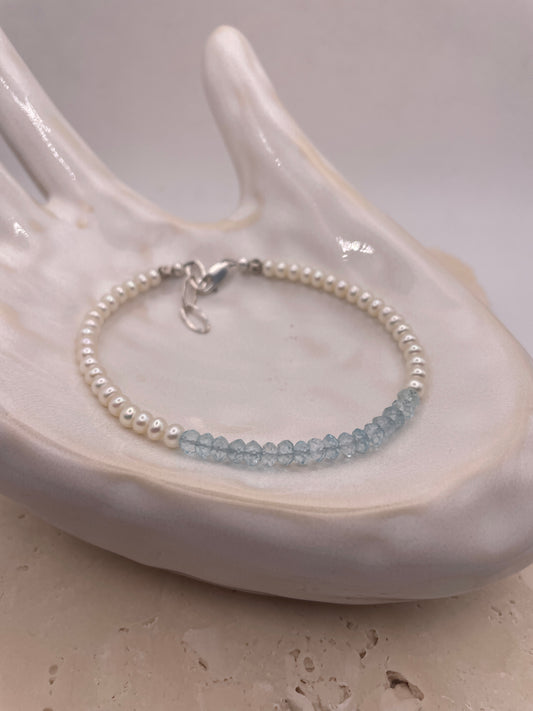 Faceted Aquamarine and Pearl Bracelet