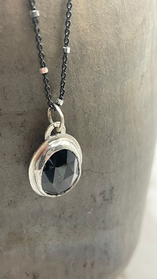 Everyday Small Rose-cut Onyx Pendant